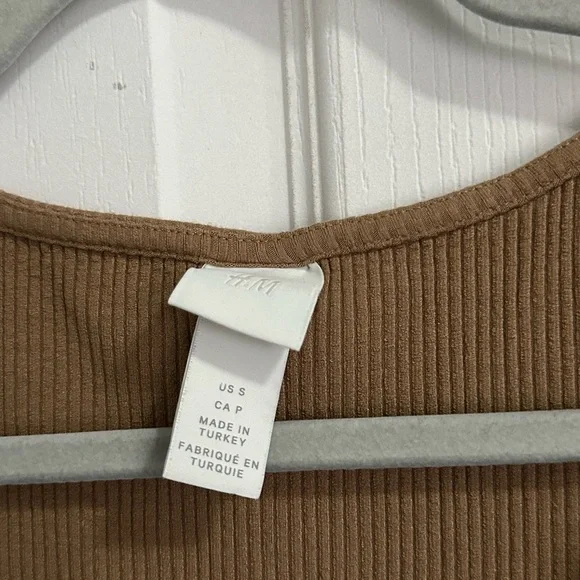 H&M Ribbed Cropped Top - Picture 3 of 7